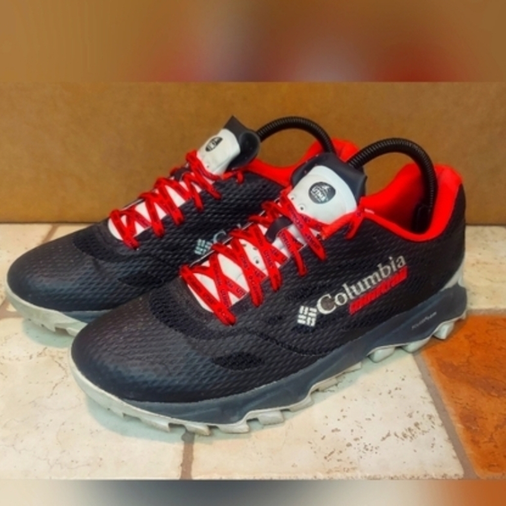 Columbia Womens Black and Red Athletic Sneakers